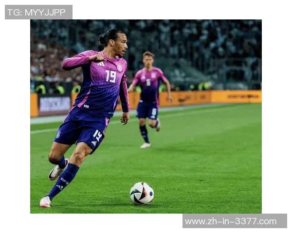 球星特色足球设计创新探索结合个性化风格与运动表现的完美融合 球星特色足球设计创新探索结合个性化风格与运动表现的完美融合